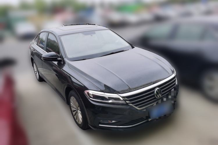 Used Volkswagen Lavida 2021 280TSI DSG Comfort Edition Front Right 45 Deg