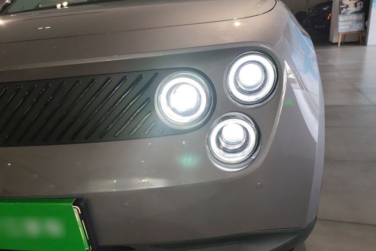 Used firefly firefly 2025 Illuminated Edition
