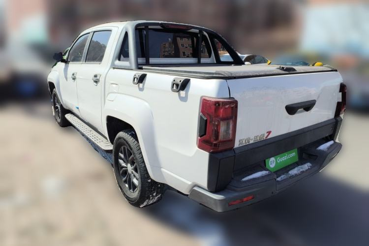 Used JMC Yuhu 7 2022 2.0T Manual Gasoline Two-Wheel Drive Comfort Version Standard Wheelbase JX4G20A6L Rear Left 45 Deg