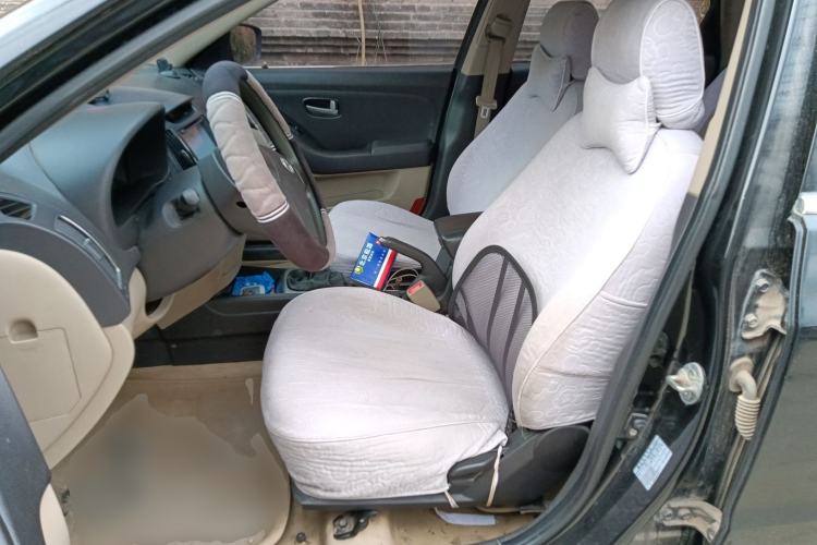 Used Hyundai Celesta 2011 1.6L Manual Comfort Edition
