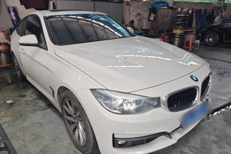 Used BMW 3 Series GT 2018 320i Sport Edition
