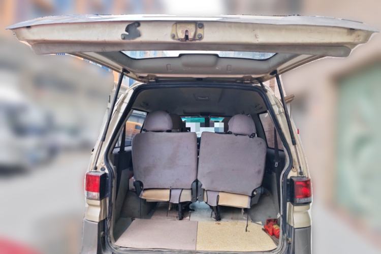 Used FORTHING Lingzhi 2017 M3L 1.6L 7-Seater Comfort Model
