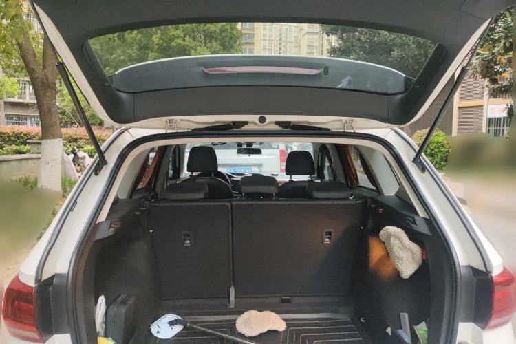 Used Volkswagen Tharu 2020 280TSI Two-Wheel Drive Comfort Edition China VI Standard Trunk