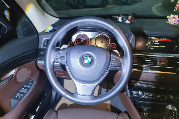 Used BMW 5 Series GT 2015 535i Luxury Edition
