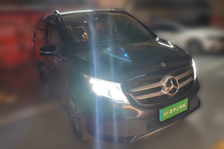 Used Mercedes-Benz V-Class 2021 V 260 Avantgarde Edition