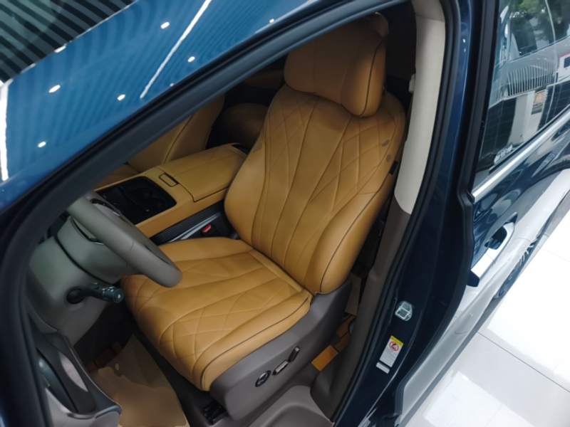 Used Denza D9 2022 DM-i 970 Four-Wheel Drive Flagship Model — 14
