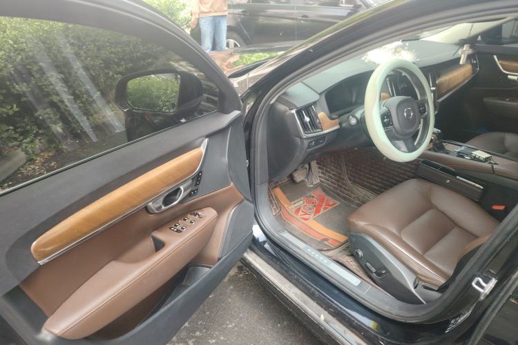 Used Volvo S90 2020 T5 Zhiyi Luxury Edition Driver Seat