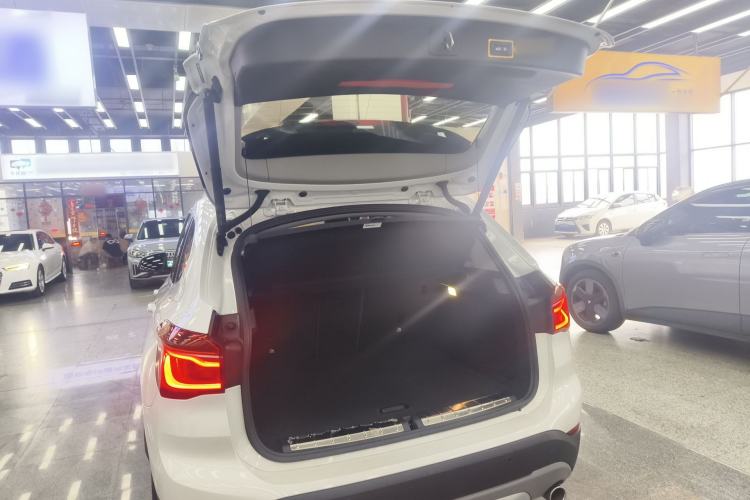 Used BMW X1 2019 xDrive20Li Luxury Model