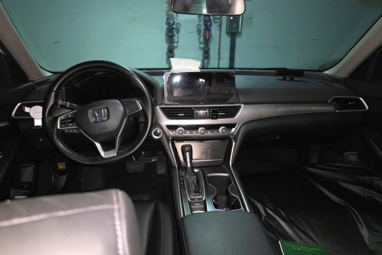 Used Honda Accord 2022 260TURBO Luxury Edition Center Console