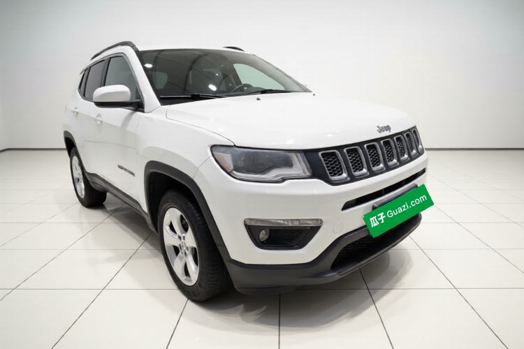 Used Jeep Compass 2017 200T Automatic Enjoyment Version Front Right 45 Deg