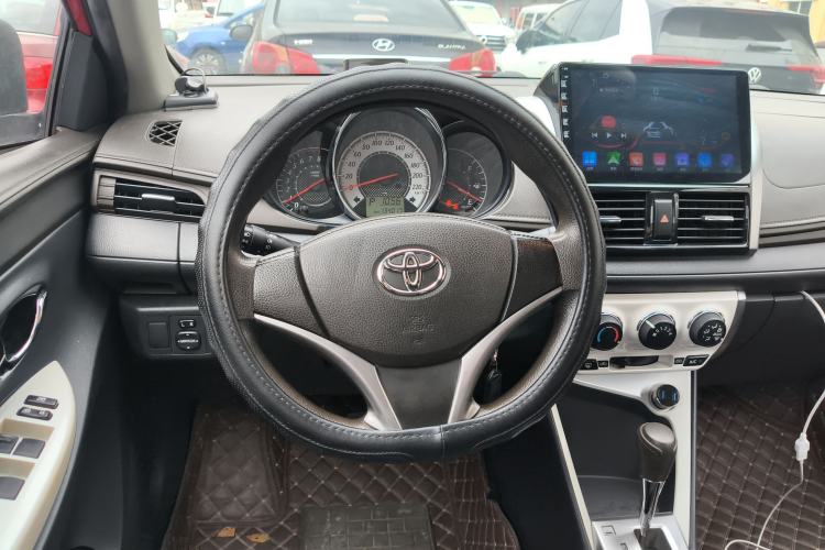 Used Toyota YARiS L Zhi Xuan 2015 1.5G Automatic Xuan Dong Sunroof Special Edition Steering Wheel