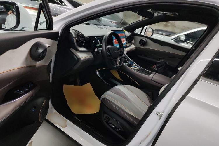 Used BYD Frigate 07 2023 DM-i 205KM Prestige Model