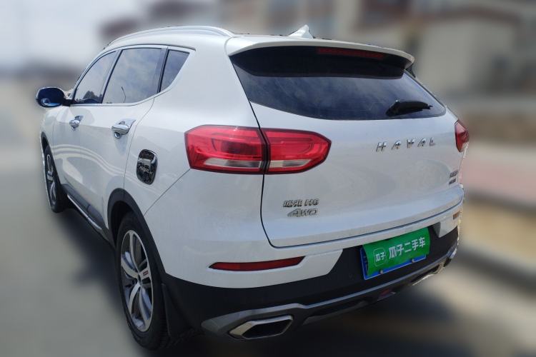 Used Haval H6 2017 Red Label 2.0T Automatic Two-Wheel Drive ZhiShang Model