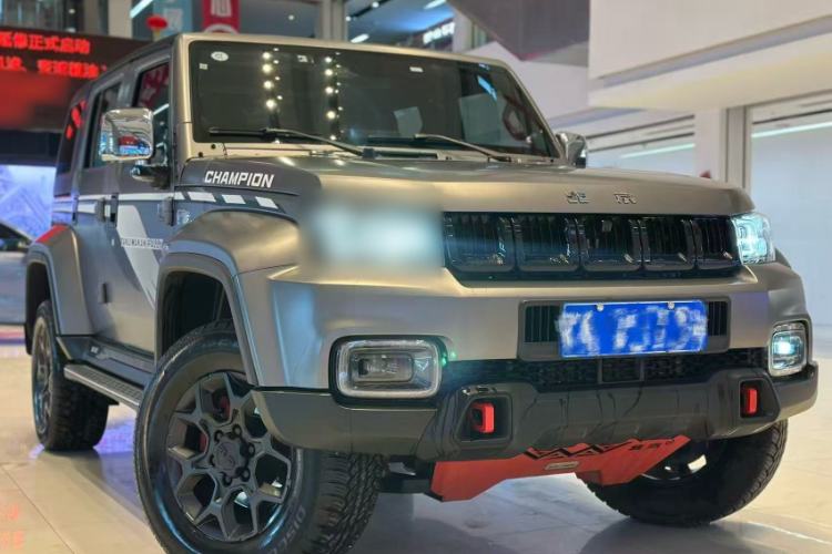 Used BAIC Off-Road BJ40 2022 2.0T Automatic Four-Wheel Drive Ring of the Tower Champion Edition
