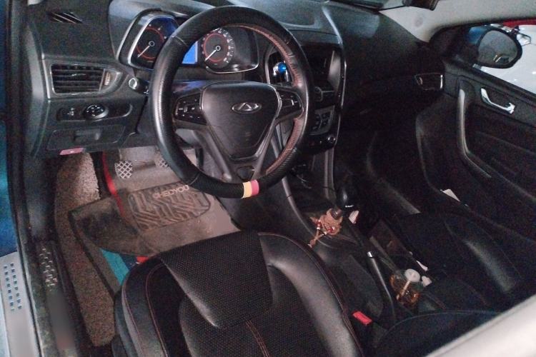 Used Chery Arrizo 5 2016 1.5L Manual Lingchao Edition Center Console