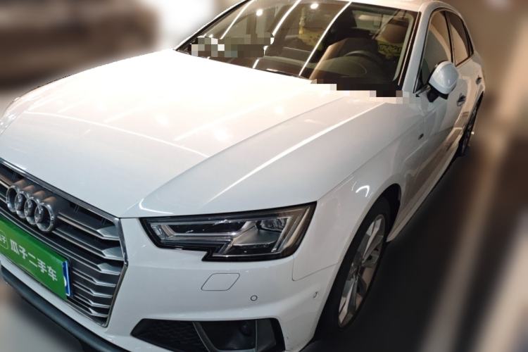 Used Audi A4L 2019 40 TFSI Fashion Edition China VI Emission Standard