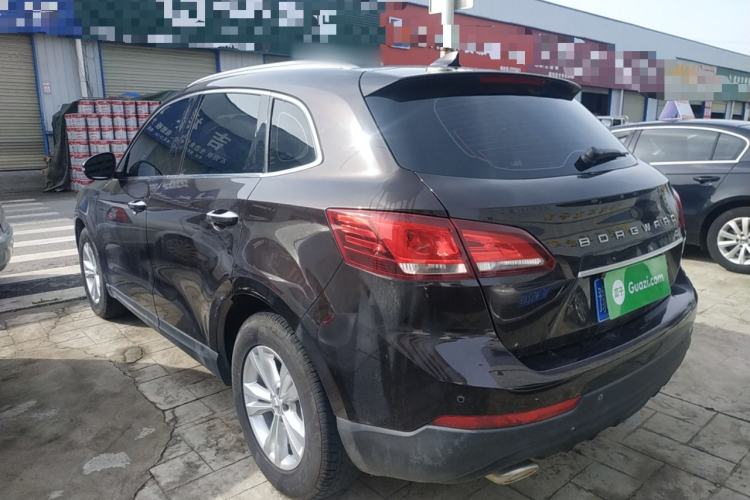 Used BORGWARD BX7 2018 28T 2WD Comfort Version 5 Seats China VI Emission Standard
