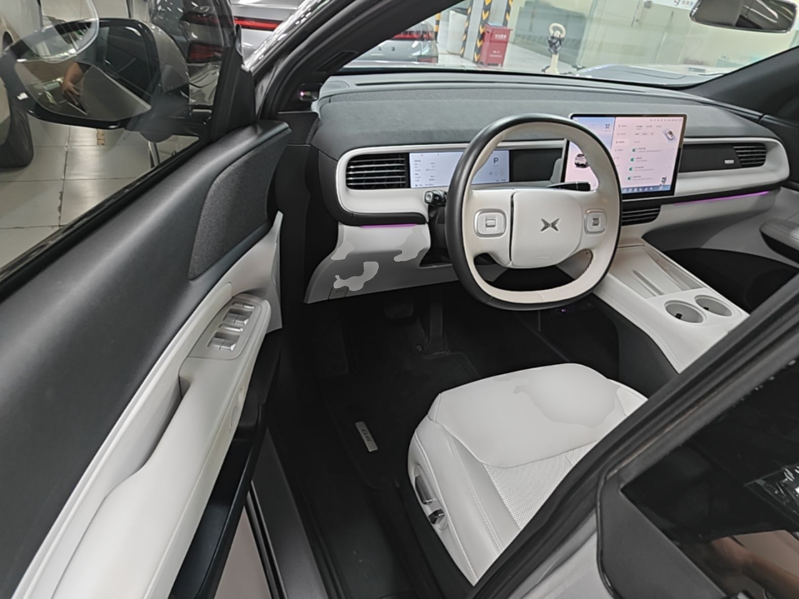 XPeng G6 2023 700 Four-Wheel Drive Performance Max — снимка 18