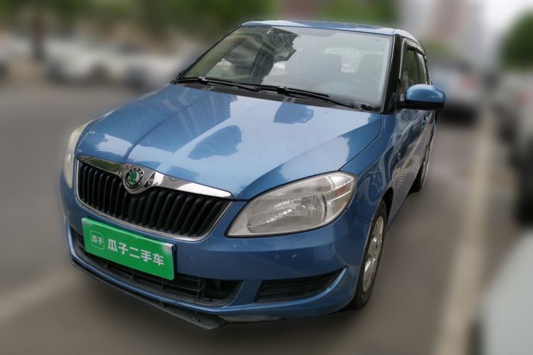Used Skoda Fabia 2012 1.4L Manual Crystal Edition
