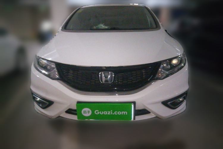 Used Honda Jade 2013 1.8L automatic Comfort version 5 seats
