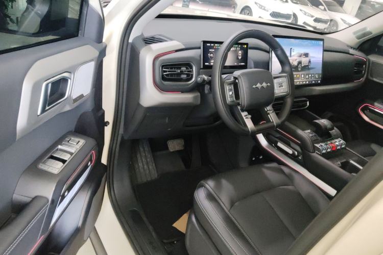 Used Formula Leopard Titanium 3 2025 501KM All-Wheel Drive Intelligent Driving Ultra Version