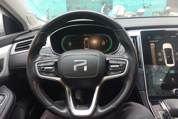 Used Rising ER6 2020 620 km Smart Edition
