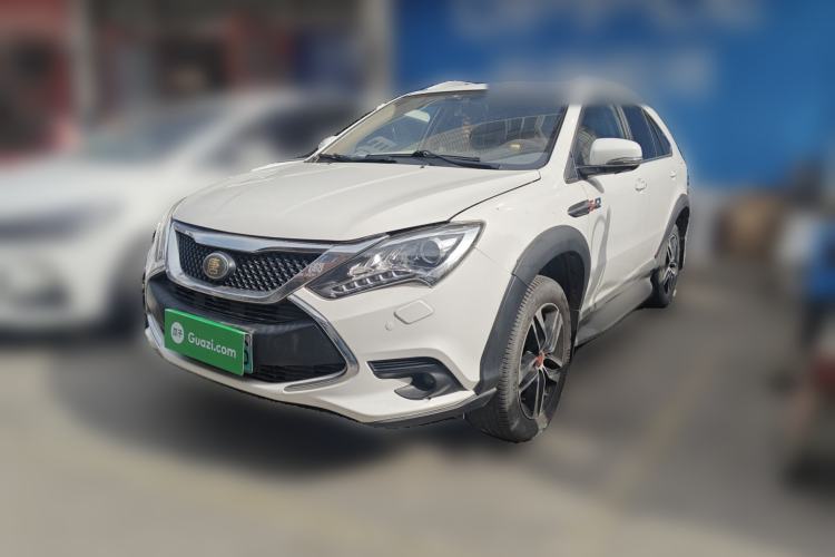 Used BYD Tang New Energy 2015 2.0T Four-Wheel-Drive Flagship Model