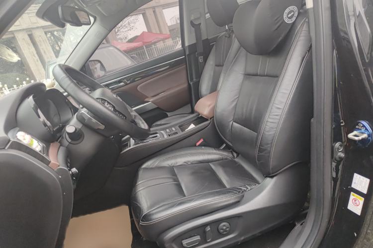 Used GAC Trumpchi GS8 2017 320T Two-Wheel Drive Luxury Smart Connectivity Version (7 Seats)