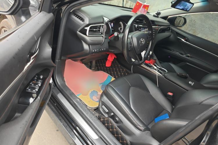 Used Toyota Camry 2019 2.5G Luxury Edition China VI Standard Driver Seat