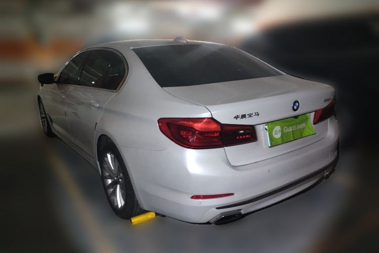 Used BMW 5 Series 2020 525Li Luxury Package Rear Left 45 Deg