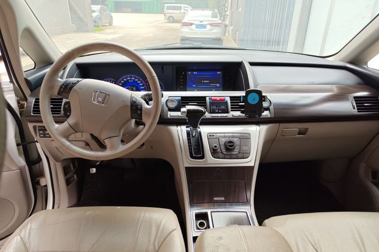 Used Honda Elysion 2015 2.4L VTi-S Prestige Edition Center Console