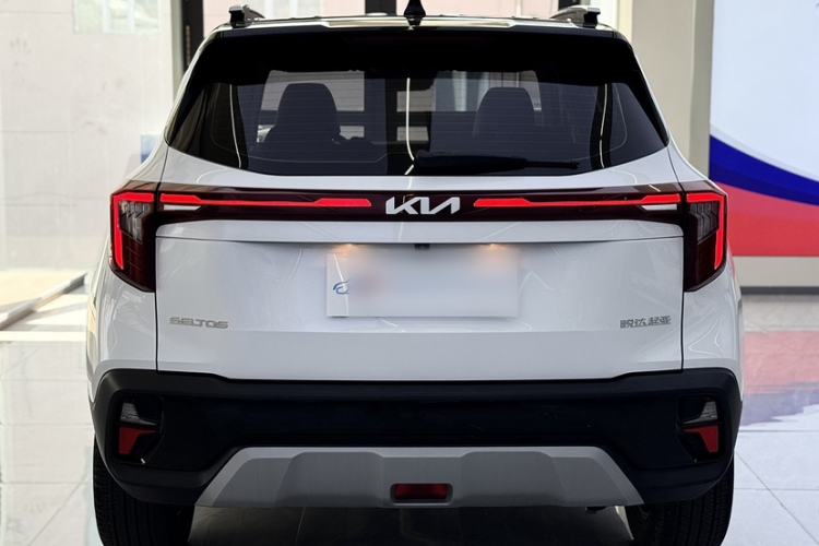 Used Kia Seltos 2023 1.5L CVT Luxury Edition Exterior 3