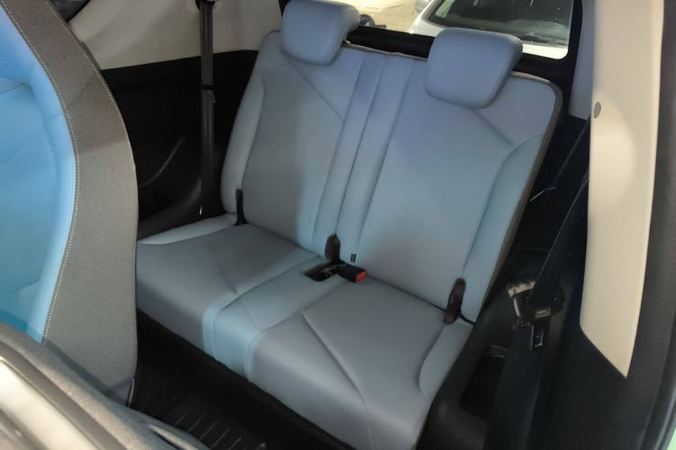 Used Chery New Energy Little Ant 2022 Sweet Pink Edition Half-Sugar Version Lithium Iron Phosphate 30 kW 301 km Left Rear Seat