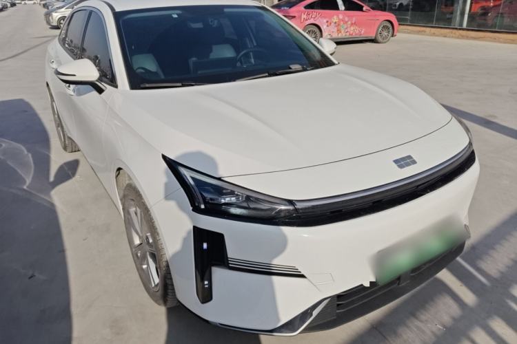 Used Geely Galaxy L6 2025 EM-i 140km Long-Range Version