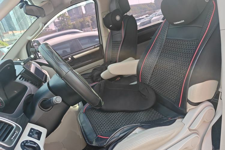 Used SAIC MAXUS G10 2018 PLUS 1.9T Manual Elite Edition Diesel
