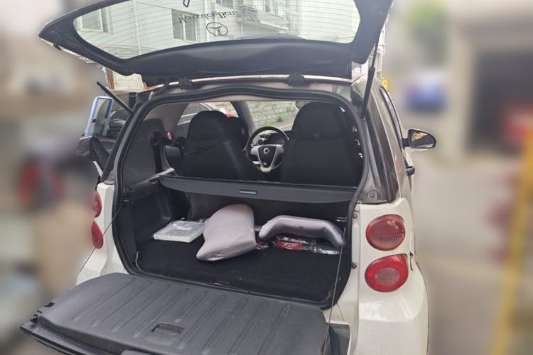 Used smart fortwo 2011 1.0T Year of the Rabbit Special Edition