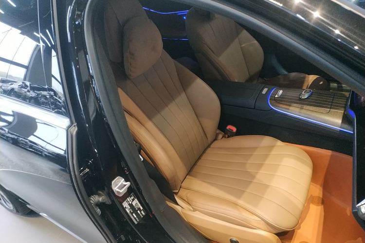 Used Mercedes-Benz E-Class 2024 E 300 L Luxury Model Right Front Seat