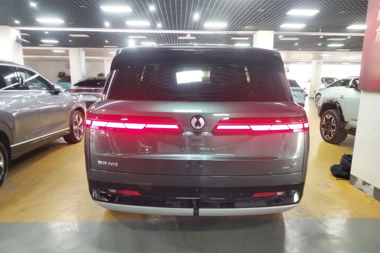 Used Denza N9 2025 Prestige Version
