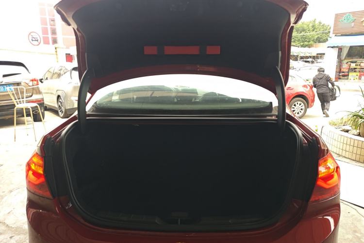 Used BMW 1 Series 2017 118i Sport Edition Trunk