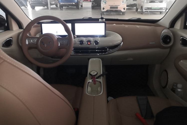 Used Wuling Bingo 2025 333 km Lingxi Connected Version Center Console