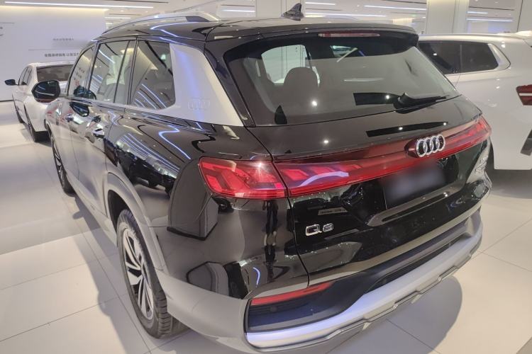 Used Audi Q6 2024 40 TFSI quattro Guanyun Edition Yulin Package 7 Seats Rear Left 45 Deg