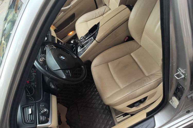 Used BMW 5 Series 2013 520Li Elegant Edition
