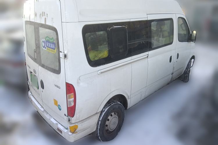 Used SAIC MAXUS Xintu V80 2021 2.0T Manual Classic Aoyuntong 127 PS Mid-axle Mid-roof 6/7/8/9-Seater