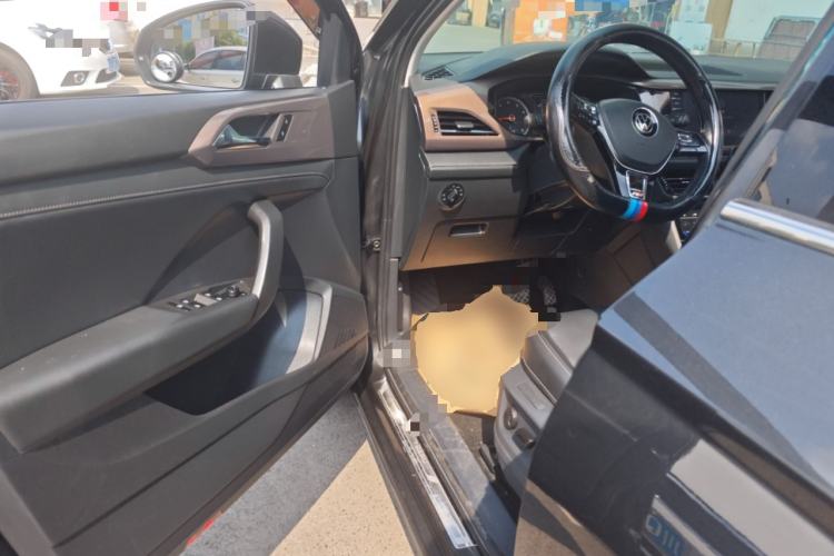 Used Volkswagen Tharu 2021 280TSI Two-Wheel-Drive Luxury Edition
