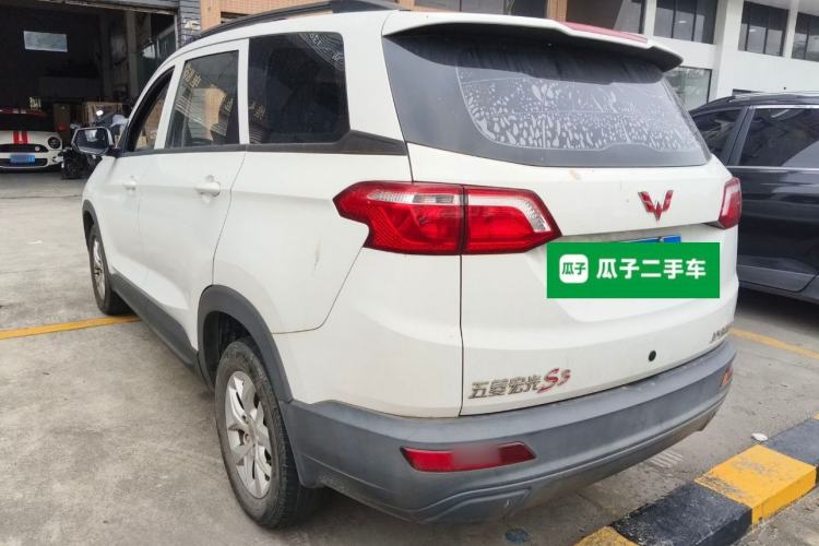 Used Wuling Hongguang S3 2019 1.5L Manual Standard Version China VI Standard Rear Left 45 Deg