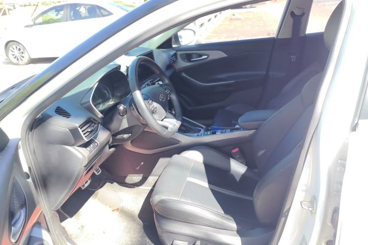 Used Hyundai Lafesta 2019 280TGDi Smart Speed Version China VI Standard Left Front Seat