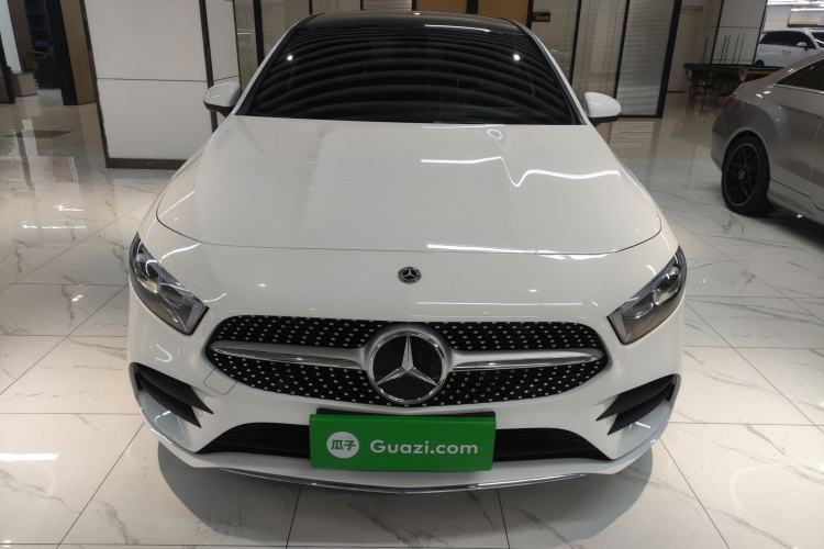 Used Mercedes-Benz A-Class 2022 Revised Version A 200 L Sport Sedan Fashionable Style