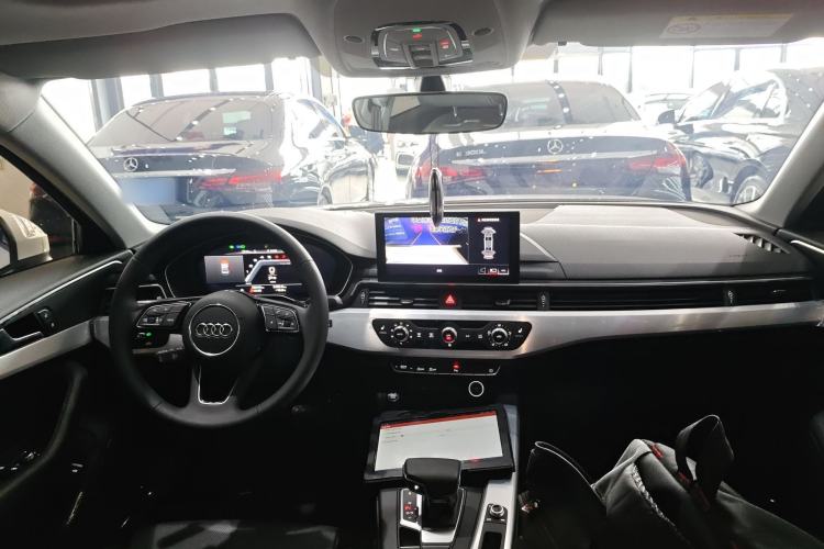 Used Audi A4L 2022 40 TFSI Fashion Dynamic Model