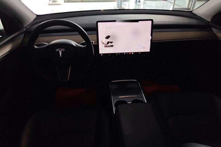 Used Tesla Model Y 2021 Long-Range All-Wheel-Drive Version 3D7