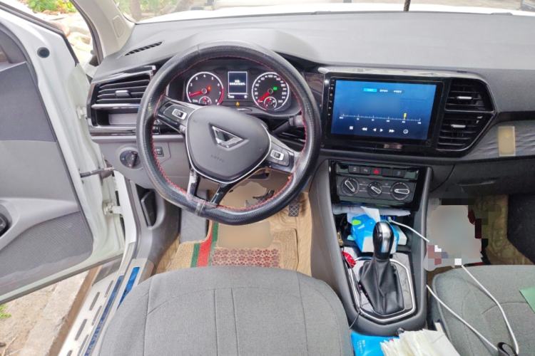 Used Jetta VS7 2020 1.4T Automatic Entry-Level Trim Steering Wheel